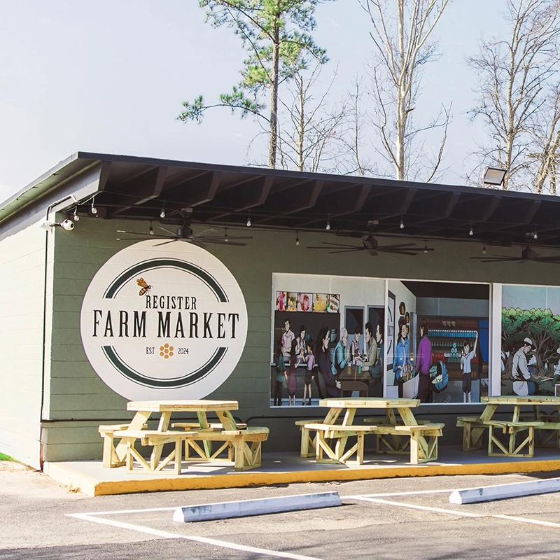 Exterior of Register Fam Market in Freeport Florida